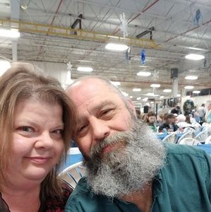 Meet your Posher, Angela